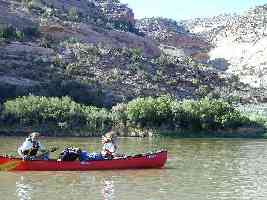 Bart & LaRae canoe the Colorado